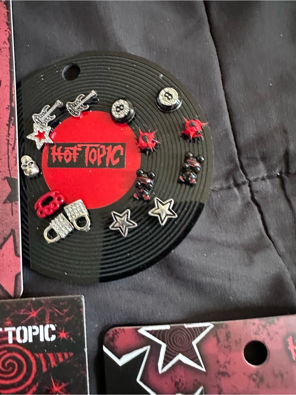 Emo Hot Topic Bundle - Picture 9 of 11